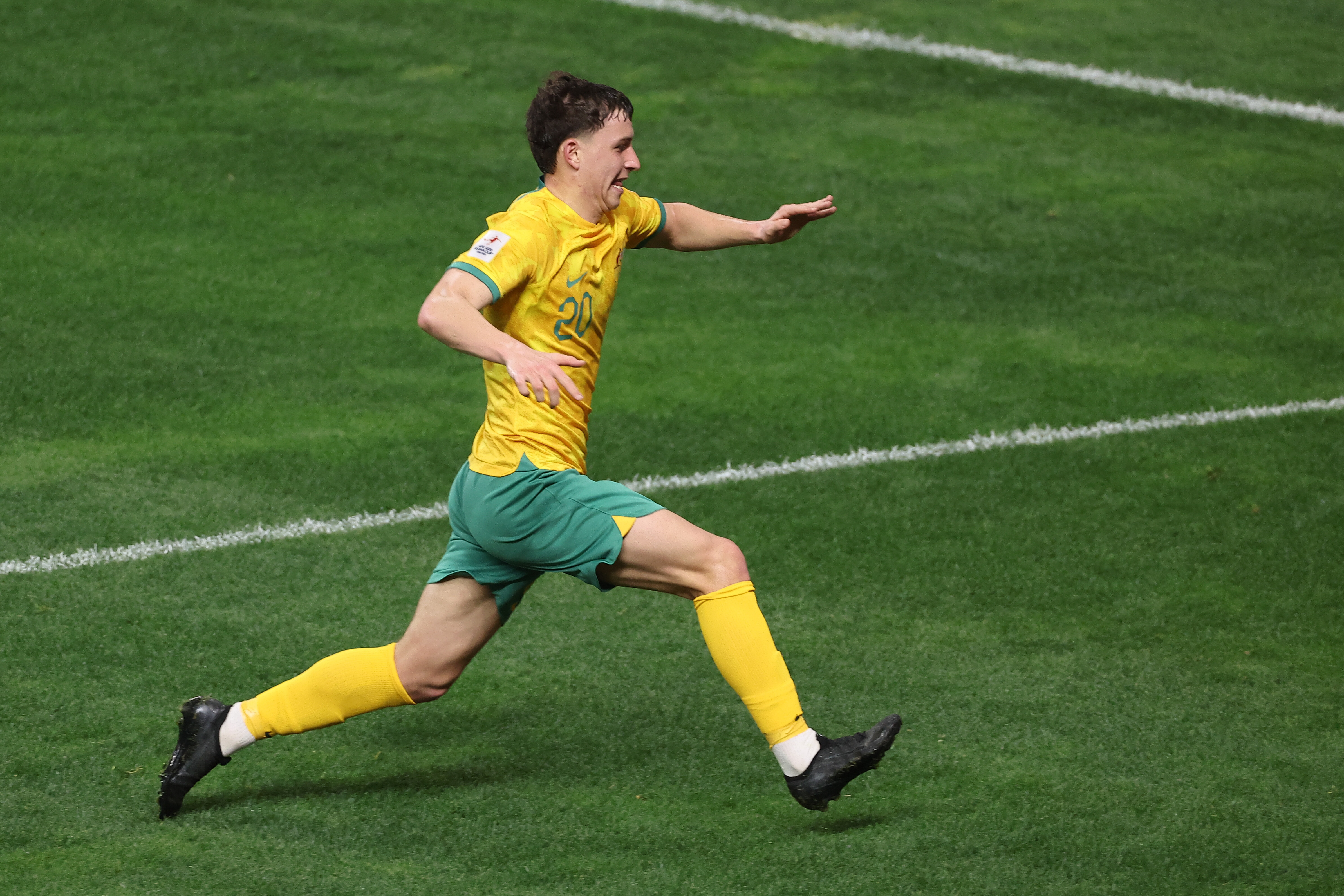 澳大利亚队夺得团体比赛冠军 澳大利亚队夺得团体比赛冠军