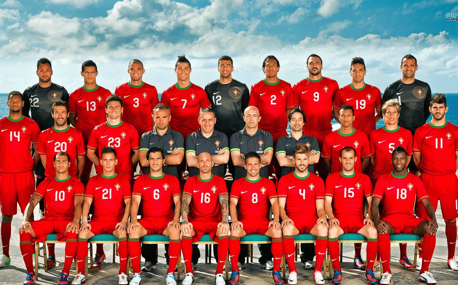 关于欧国联比赛夺冠球队开心庆祝,精彩瞬间的信息 关于欧国联比赛夺冠球队开心庆祝,精彩瞬间的信息