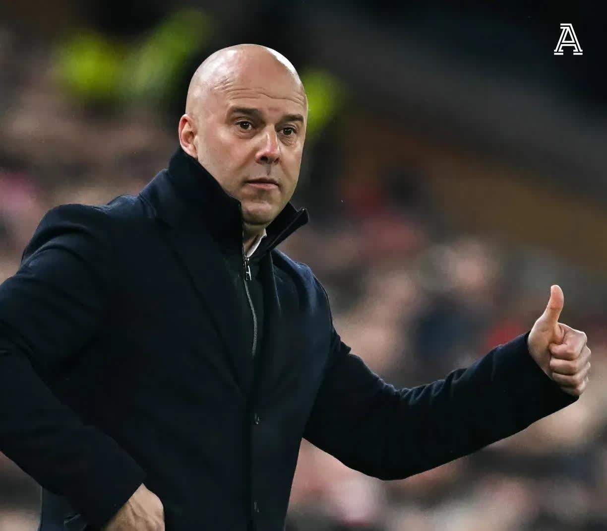 利物浦队永不言败,稳坐英超榜首 利物浦队永不言败,稳坐英超榜首