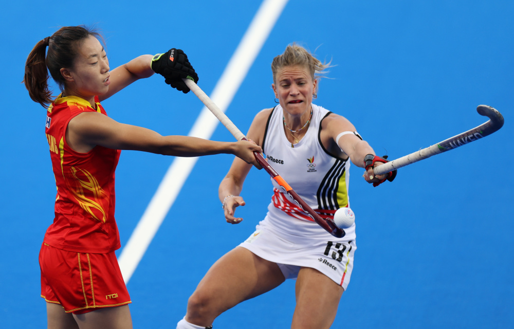 加拿大女子曲棍球队奋勇拼搏,晋级决赛 加拿大女子曲棍球队奋勇拼搏,晋级决赛