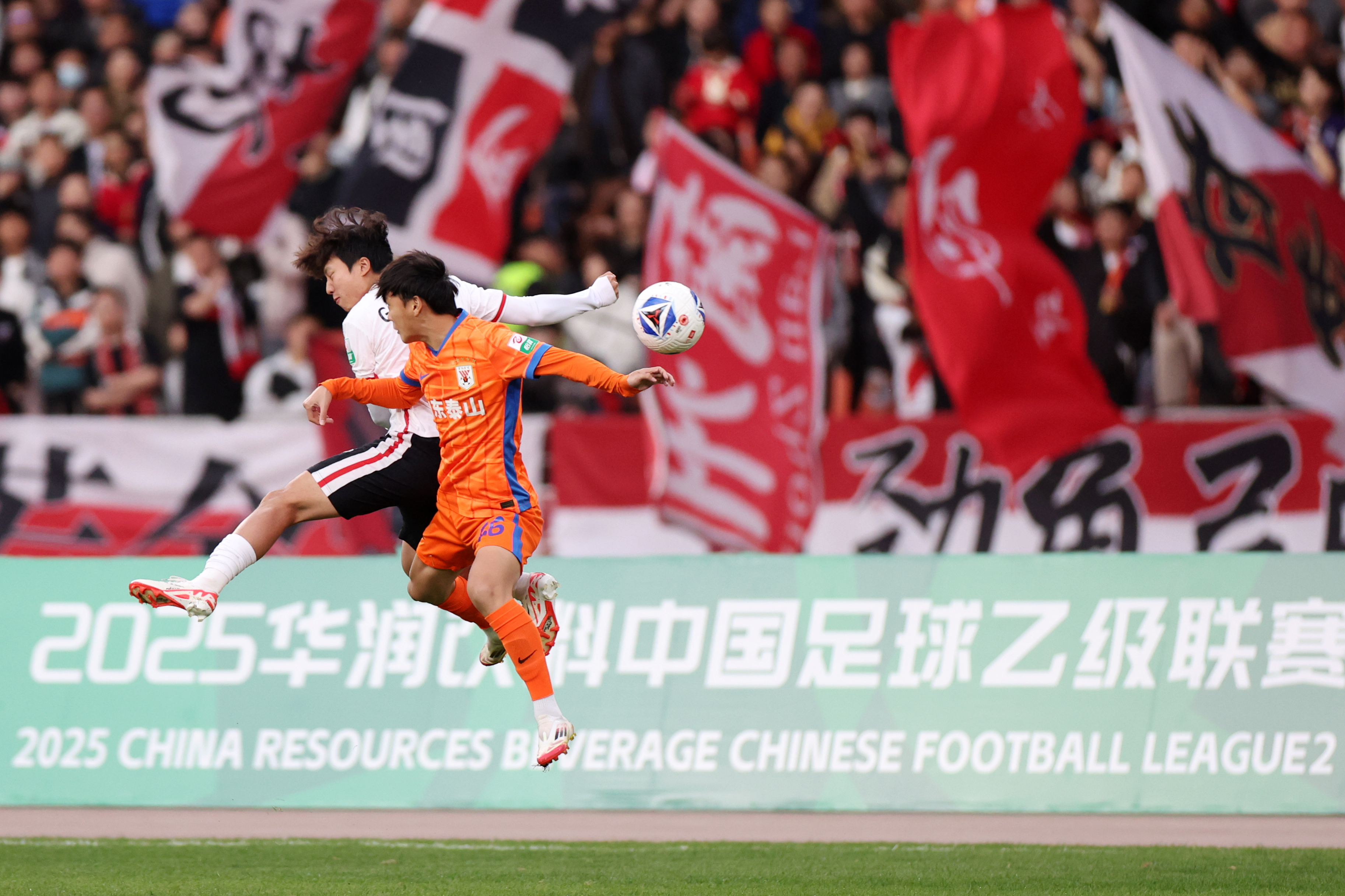 甘肃队在比赛中展现出了强大的统治力 甘肃队在比赛中展现出了强大的统治力