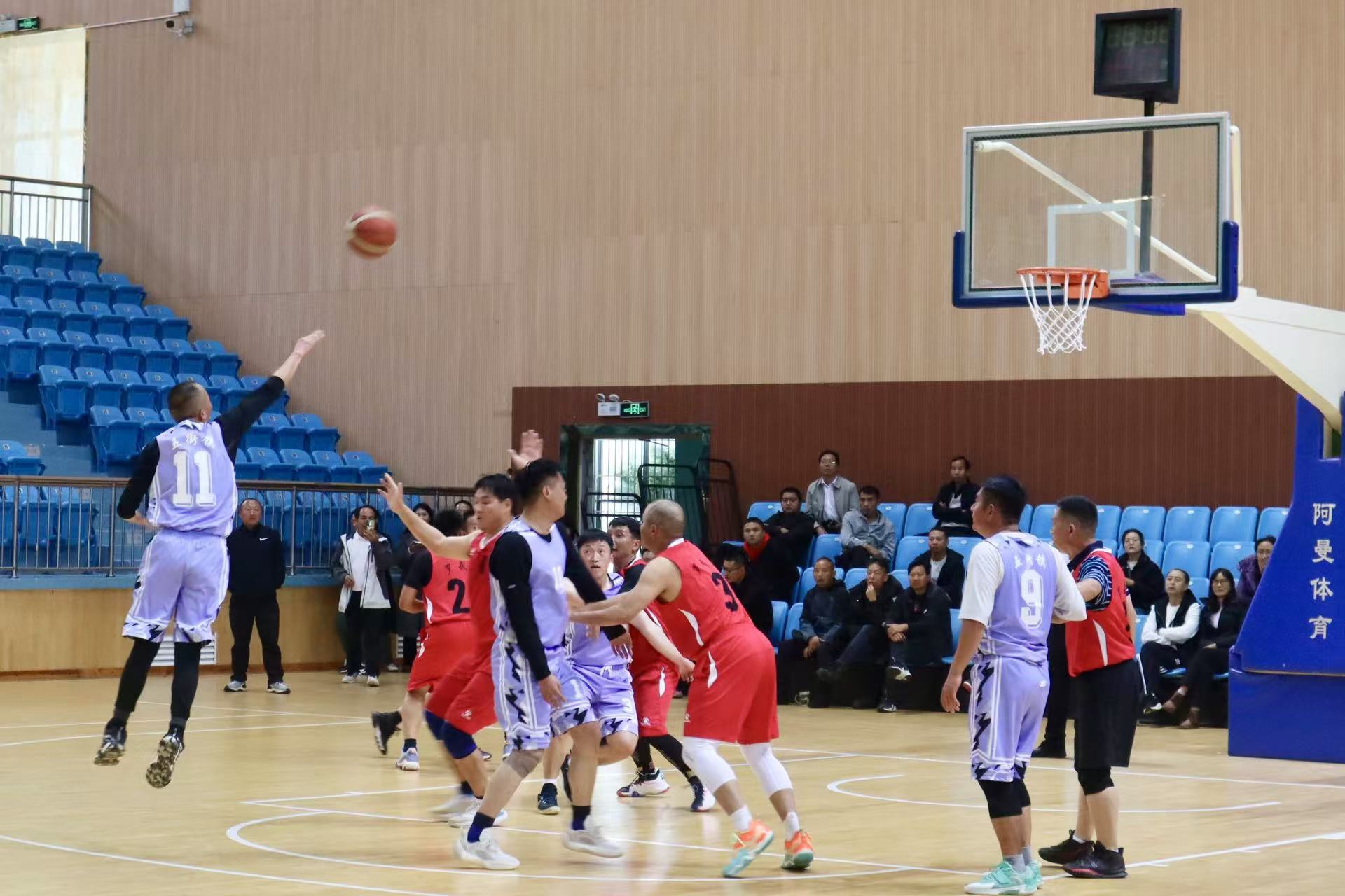 包含奋力拼搏!国内篮球联赛掀起挑战高潮的词条 包含奋力拼搏!国内篮球联赛掀起挑战高潮的词条