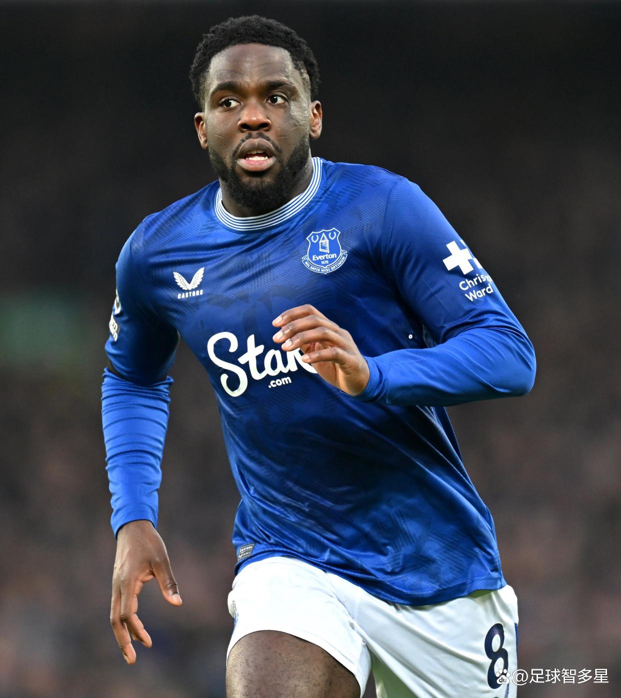 熊猫体育直播-埃弗顿锋线火力全开,轻取对手