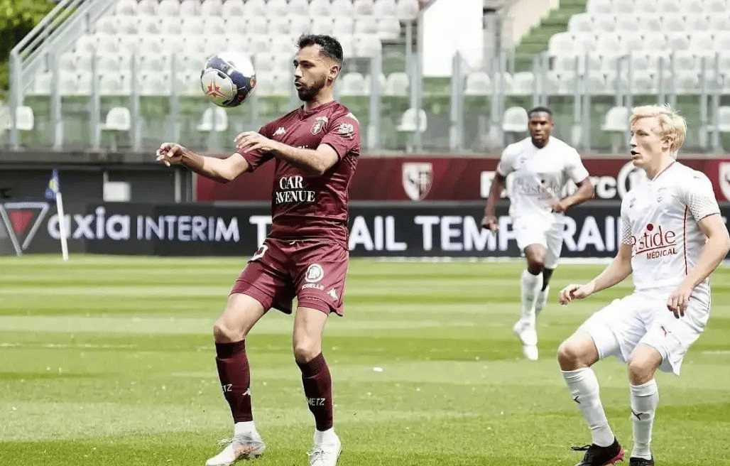 梅斯主场胜图卢兹,保持领先优势 梅斯主场胜图卢兹,保持领先优势