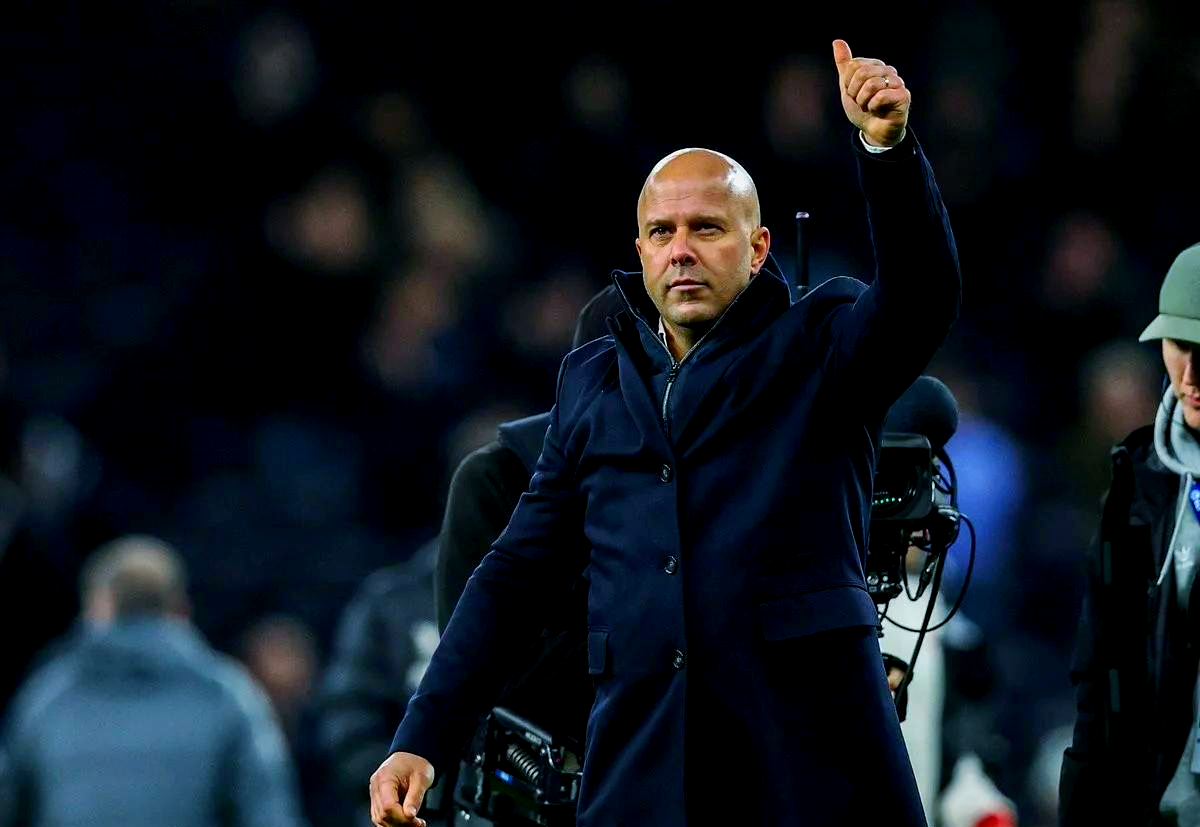 利物浦不败多特蒙德,小组领头羊宝座坚挺 利物浦不败多特蒙德,小组领头羊宝座坚挺