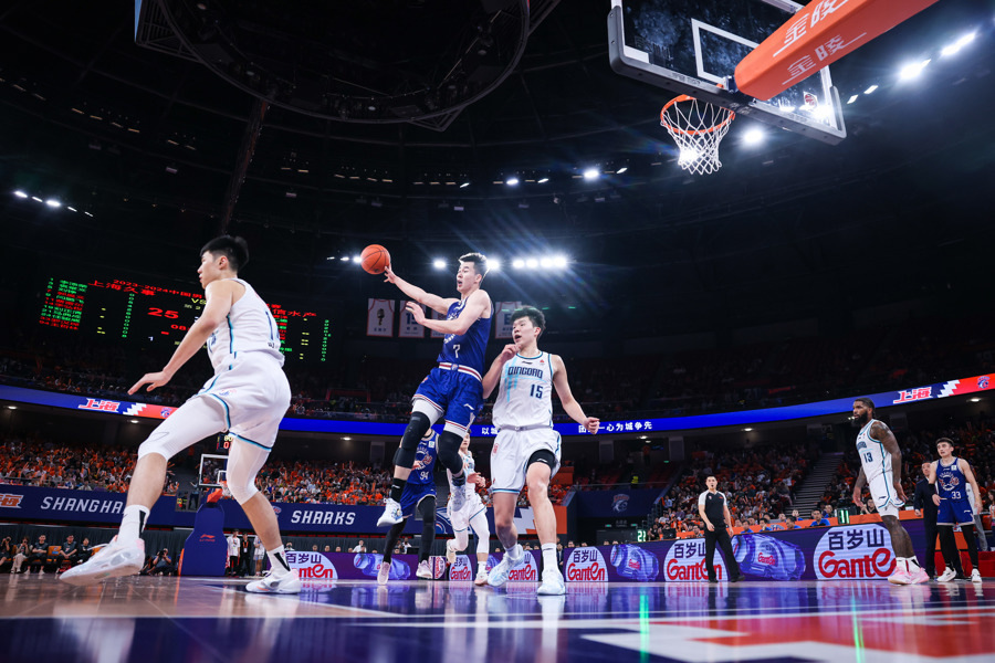 熊猫直播APP-海南男篮主场取胜,力挺前进