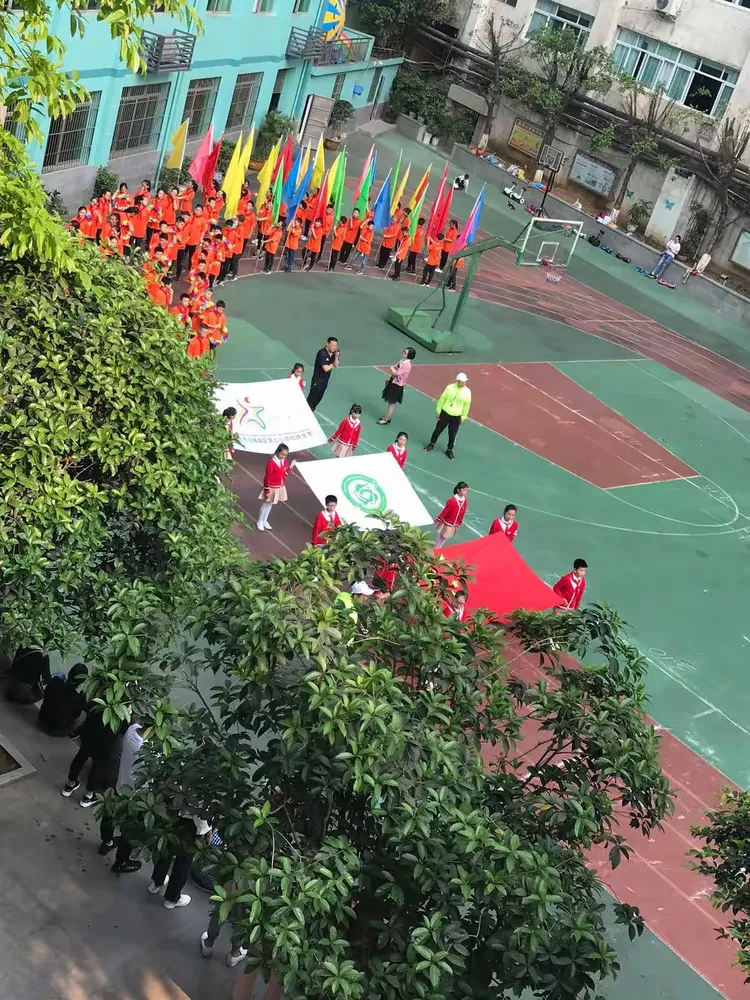 熊猫体育官方网站-团结友爱!欧洲足球协会杯赛场颇具人情