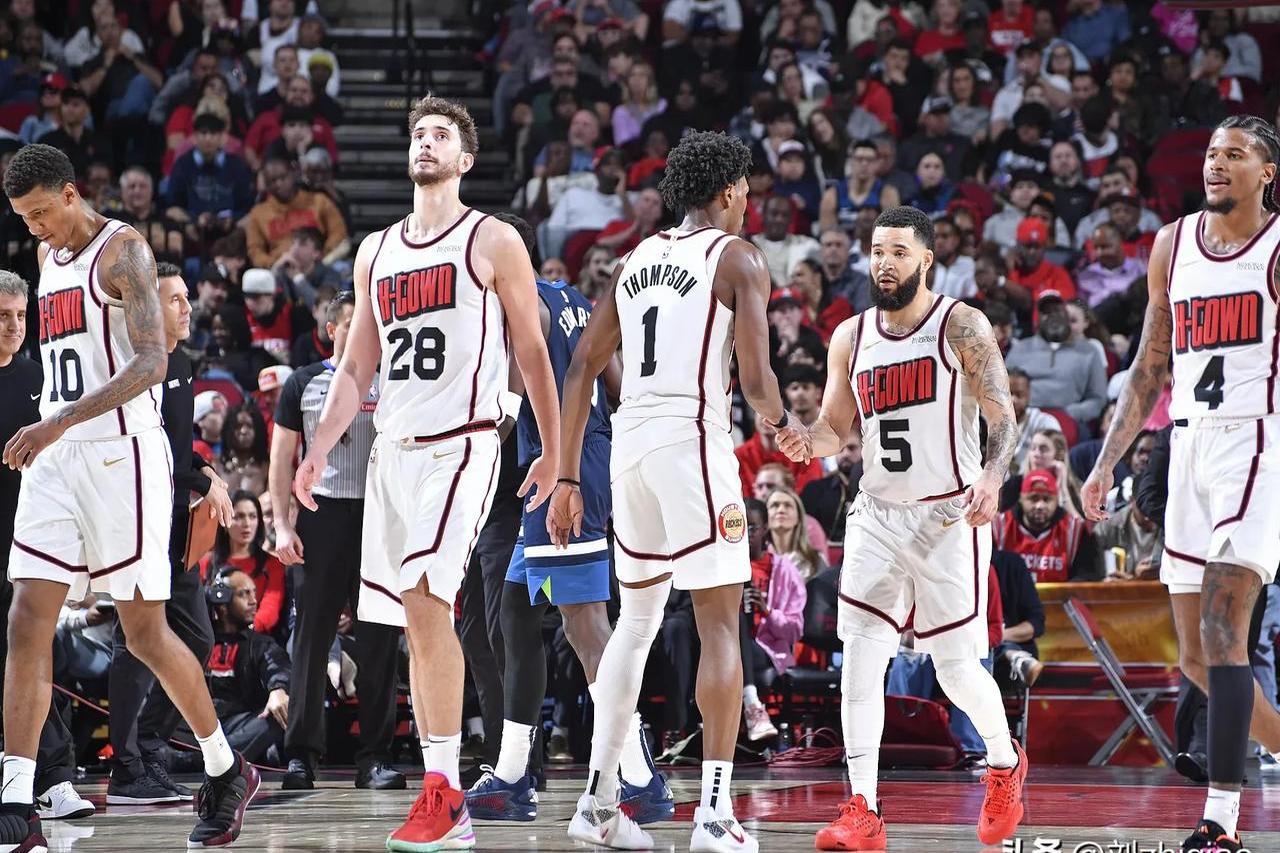 西藏队负于对手,需要迅速调整 西藏队负于对手,需要迅速调整