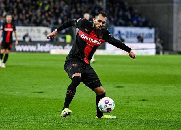 勒沃库森客场失利,遭遇困境危机 勒沃库森客场失利,遭遇困境危机