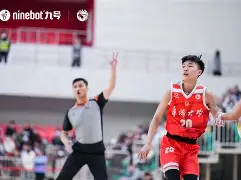 赛季揭幕轰动球坛,喜马拉雅级对决惊艳呈现 赛季揭幕轰动球坛,喜马拉雅级对决惊艳呈现