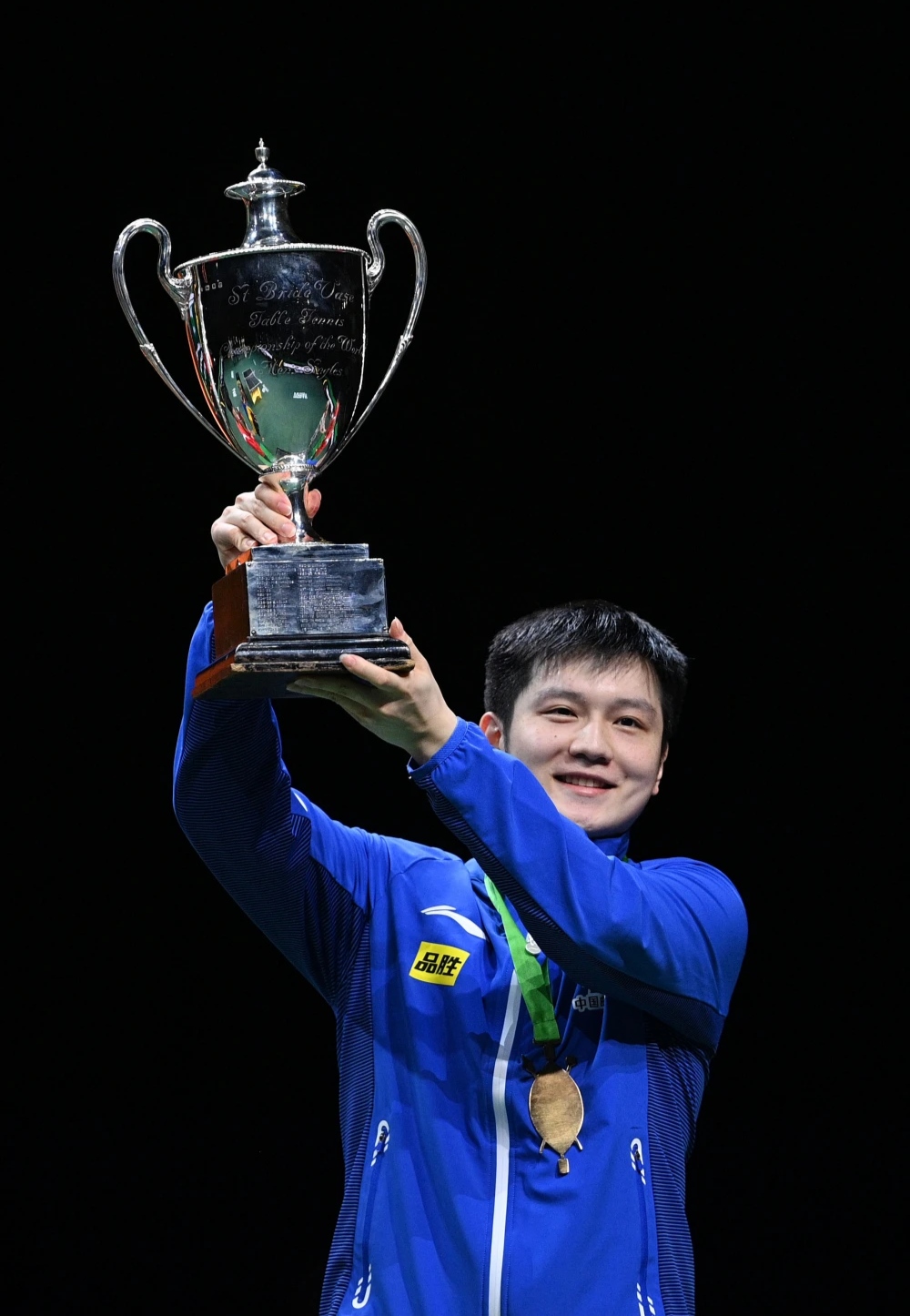 熊猫体育官方网站-夺冠瞄准，球队球员斗志昂扬！