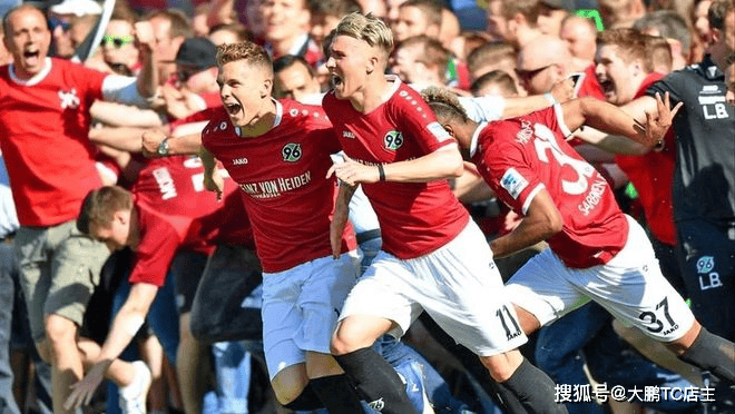 包含汉诺威在主场力克对手，连续斩获胜利的词条