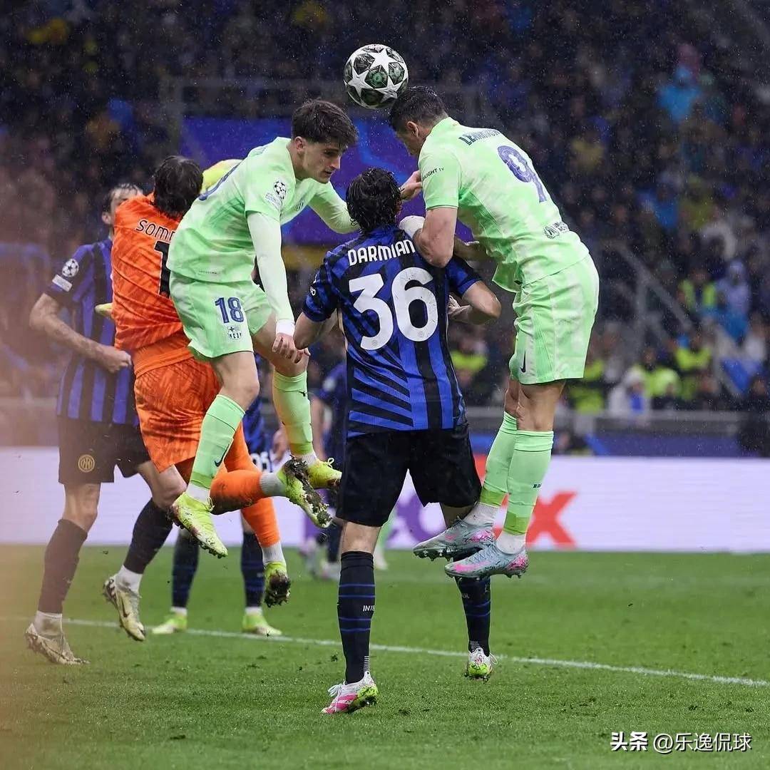 关于巴萨险胜对手,欧冠晋级前景一片光明!的信息 关于巴萨险胜对手,欧冠晋级前景一片光明!的信息