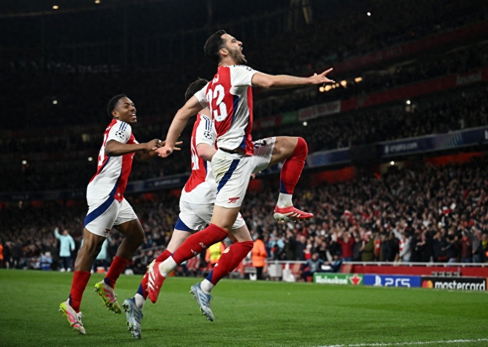 英格兰大胜奥地利,迈向欧预赛四强 英格兰大胜奥地利,迈向欧预赛四强