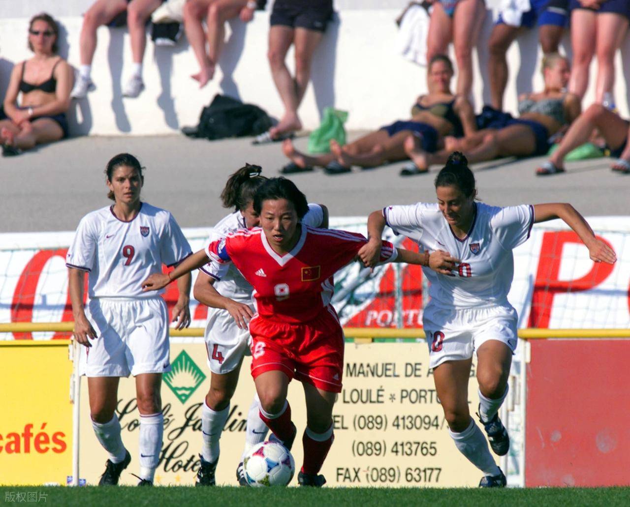 体育赛事直播-包含阳光女足展翅飞翔！斯洛伐克队晋级世界杯八强的词条