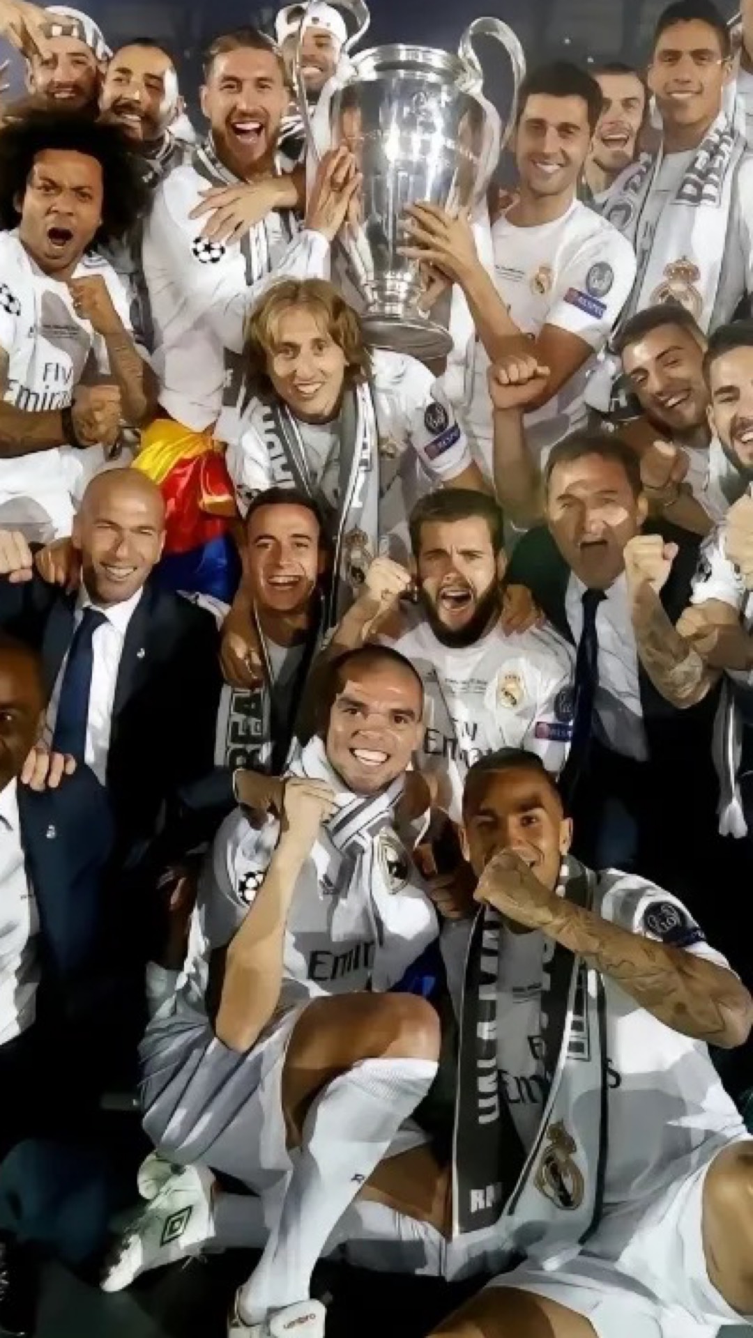 包含切尔西客场战平伯恩利,保住联赛榜首的词条 包含切尔西客场战平伯恩利,保住联赛榜首的词条