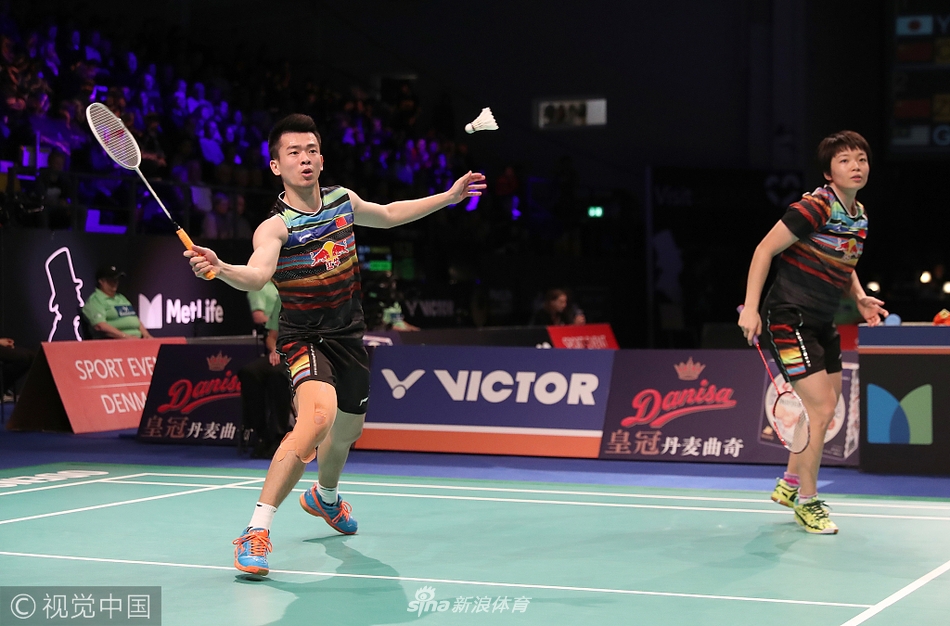 中国队翻盘丹麦队,郑思维带队取胜 中国队翻盘丹麦队,郑思维带队取胜